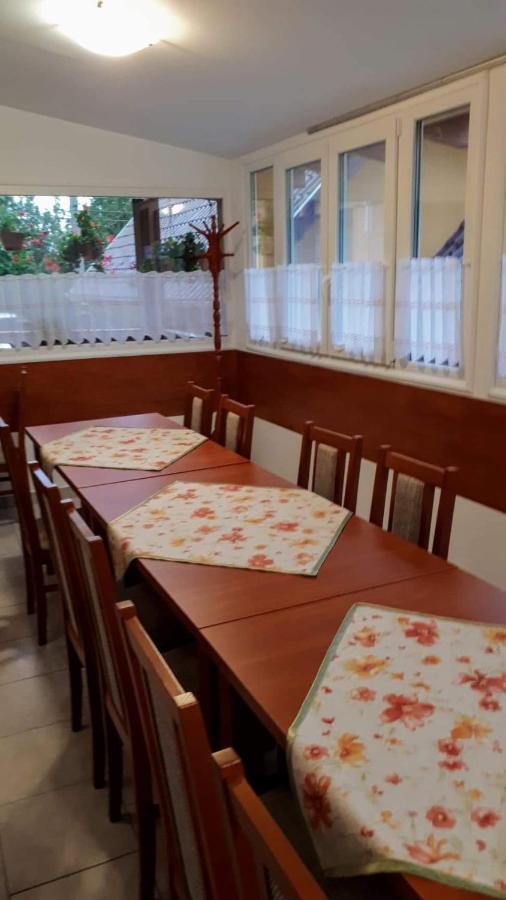 Hotel Gála Panzió Simontornya Esterno foto